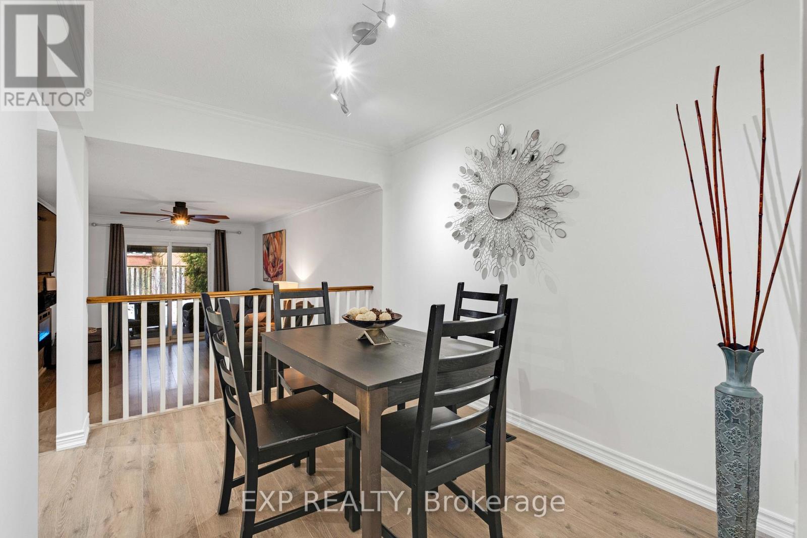 4208 Stonemason Crescent, Mississauga, Ontario  L5L 2Z7 - Photo 12 - W12611326