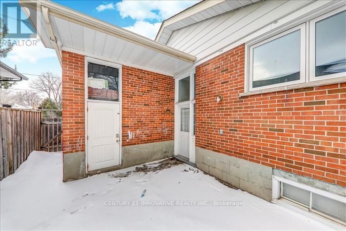 Main - 359 Rathburn Road, Toronto, Ontario  M9B 2M2 - Photo 22 - W12611346