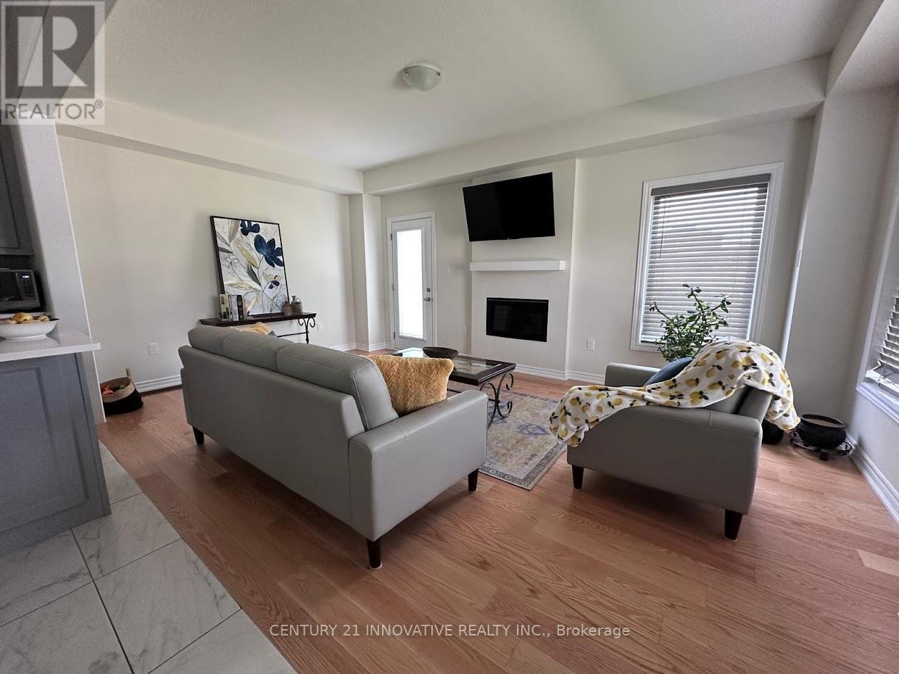 17 Gilham Way, Brant, Ontario  N3L 0M7 - Photo 4 - X12611274