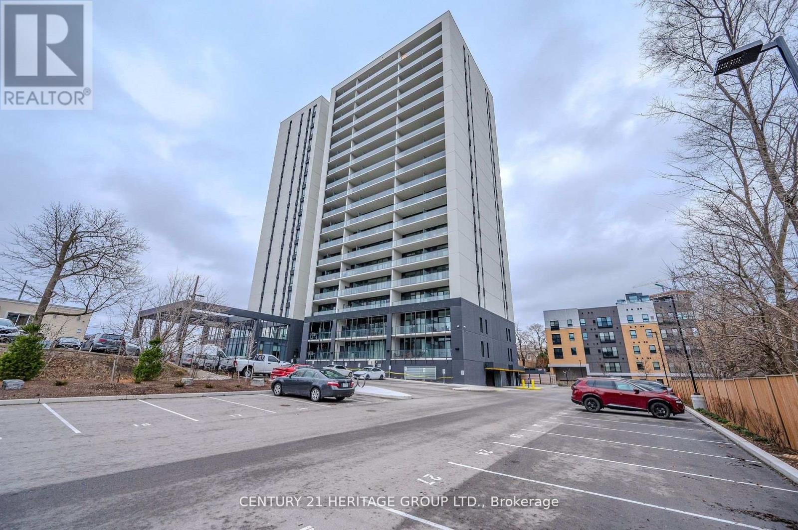703 - 741 King Street W, Kitchener, Ontario N2G 1E5 - Photo 4 - X12611360