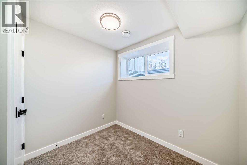 603 Clover Road, Carstairs, Alberta  T0M 0N0 - Photo 38 - A2269335