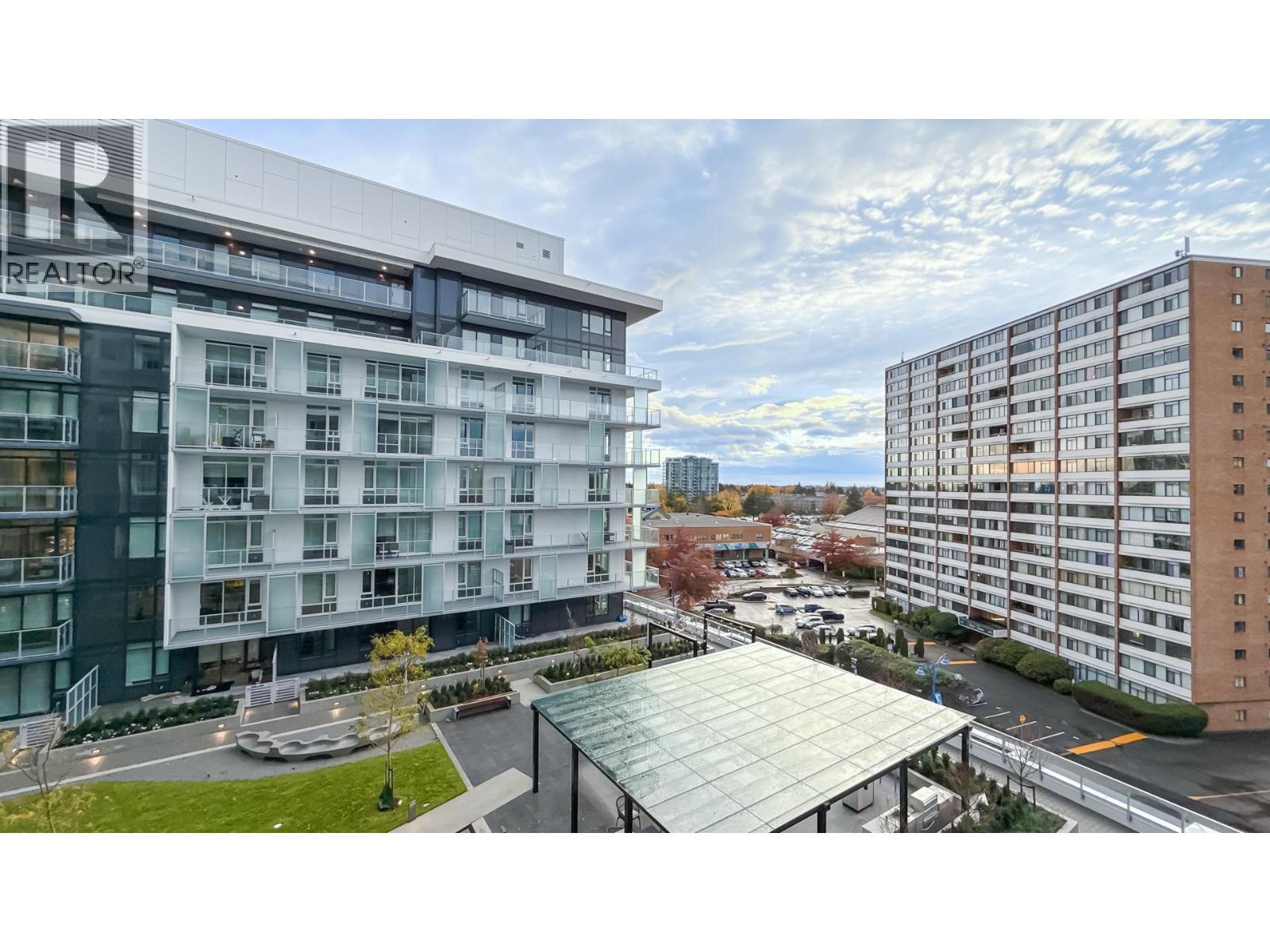 744 6500 Minoru Boulevard, Richmond, British Columbia  V6Y 0N2 - Photo 21 - R3072813