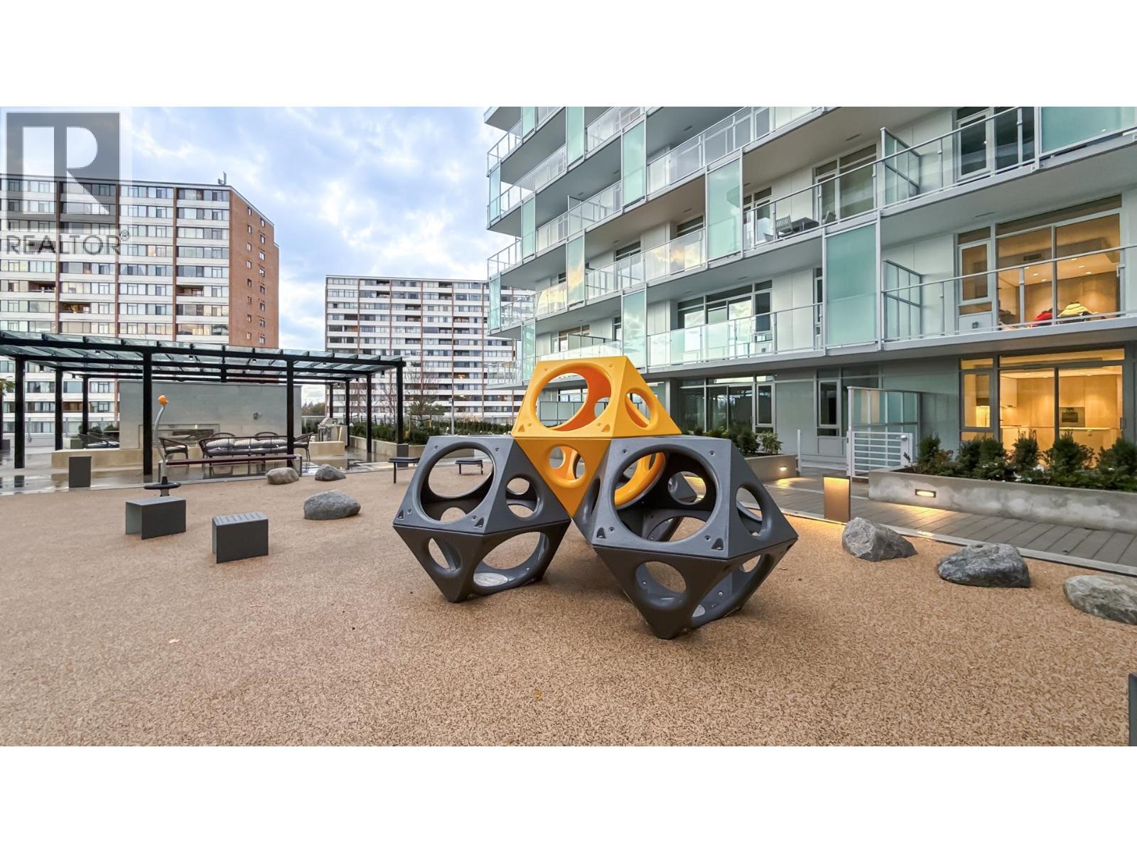 744 6500 Minoru Boulevard, Richmond, British Columbia  V6Y 0N2 - Photo 22 - R3072813