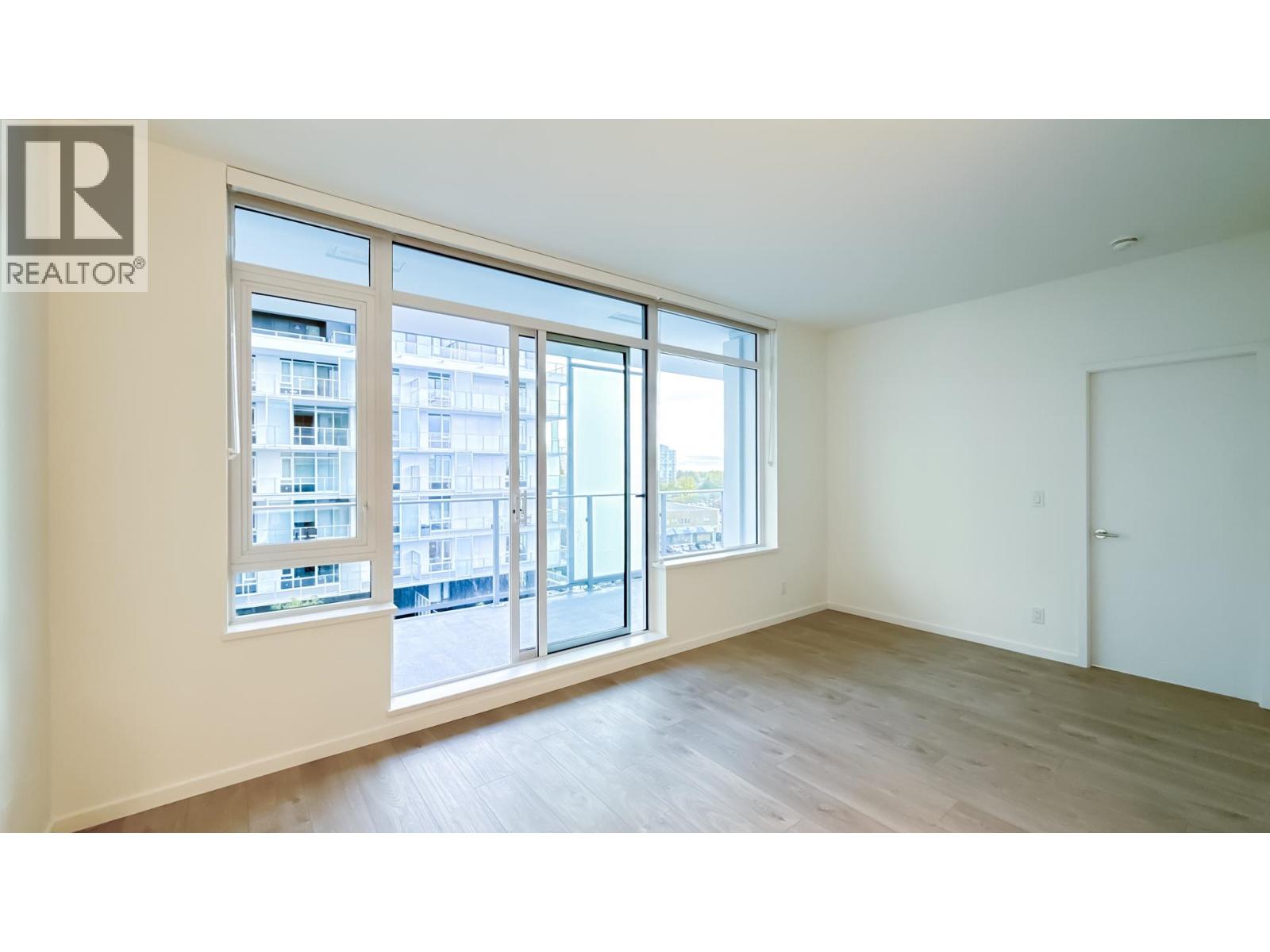 744 6500 Minoru Boulevard, Richmond, British Columbia  V6Y 0N2 - Photo 5 - R3072813