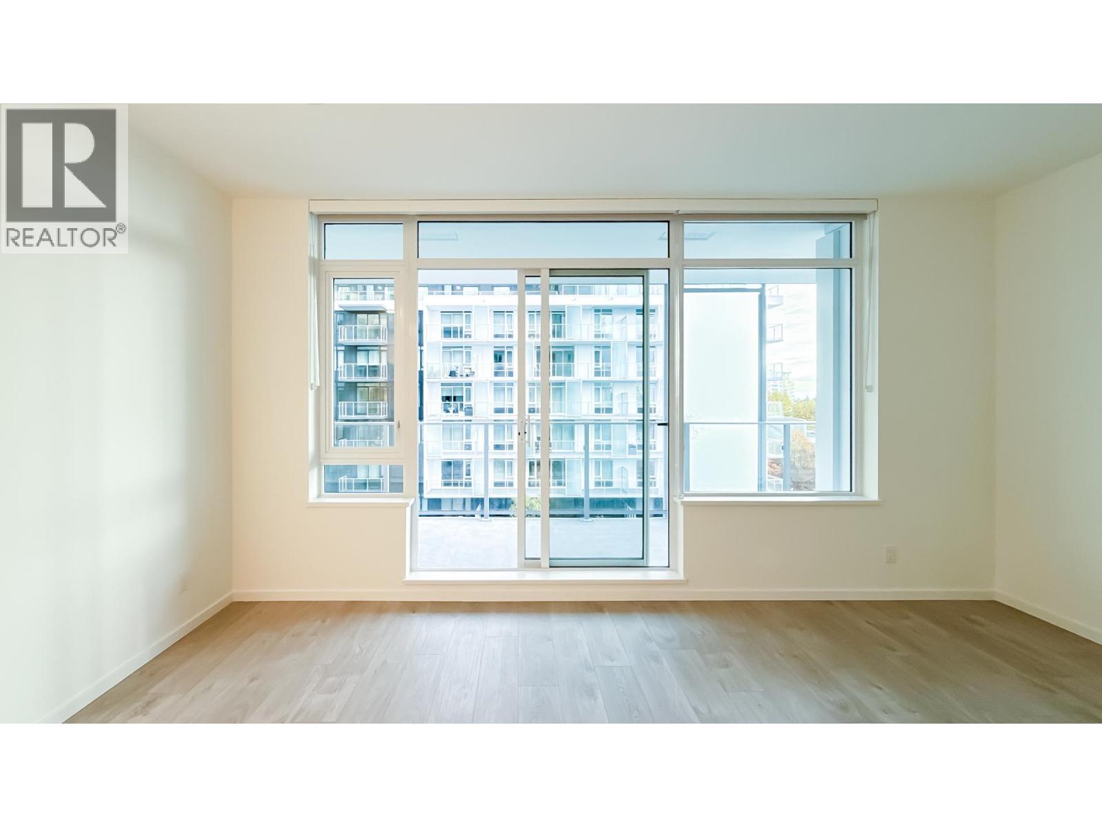 744 6500 Minoru Boulevard, Richmond, British Columbia  V6Y 0N2 - Photo 6 - R3072813