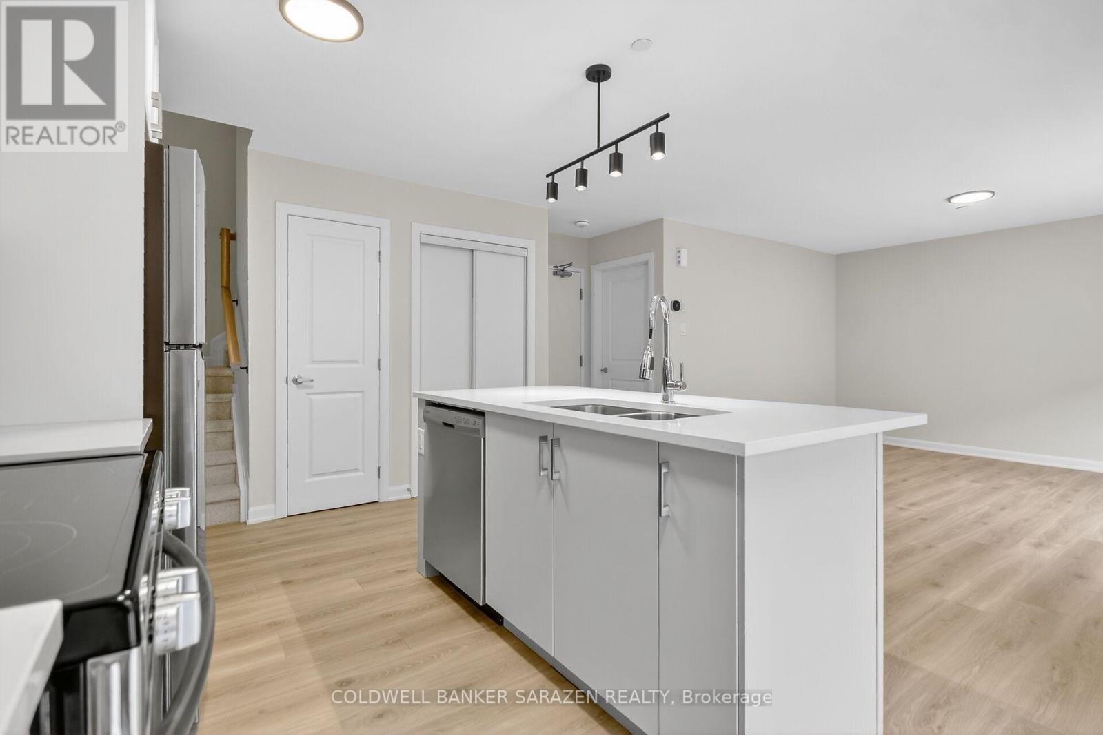 23 - 301 Glenroy Gilbert Drive, Ottawa, Ontario  K2J 7N9 - Photo 19 - X12611388