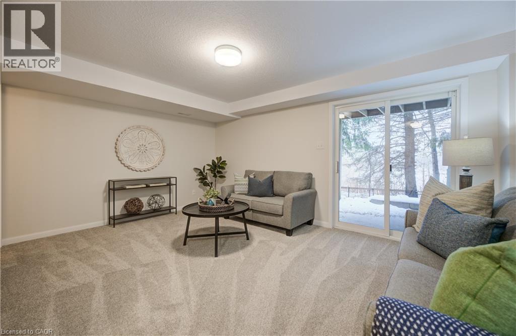 194 Windflower Drive, Kitchener, Ontario  N2E 3T2 - Photo 3 - 40792865