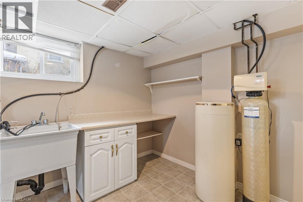 69 Lowrey Avenue N, Cambridge, Ontario  N1R 5A4 - Photo 20 - 40792843