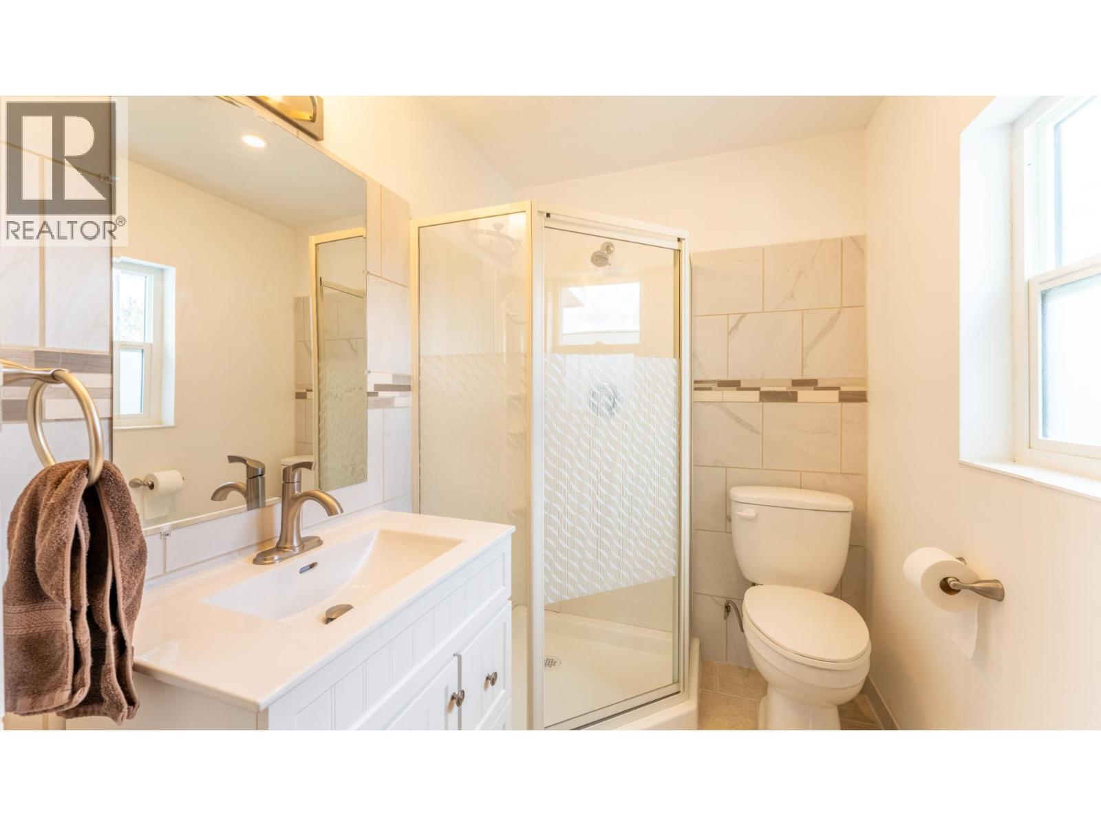 919 Regina Street, Creston, British Columbia  V0B 1G4 - Photo 17 - 10352410