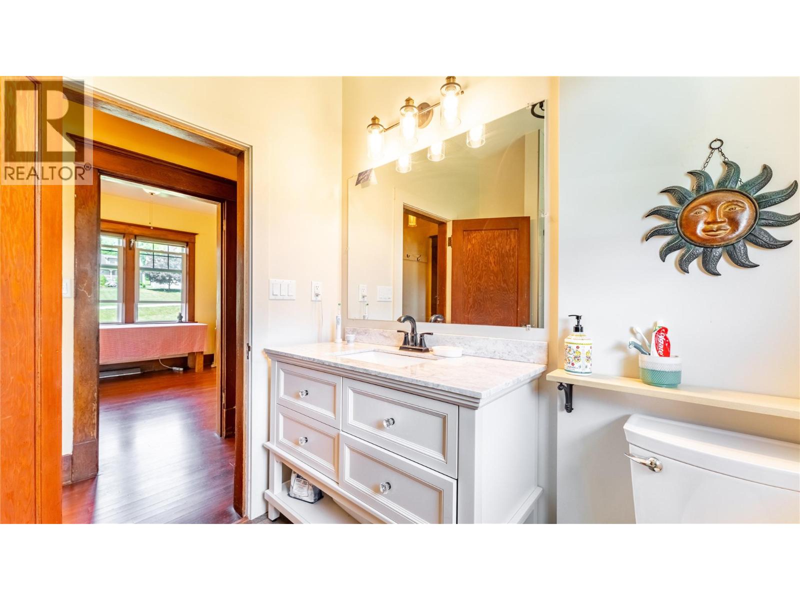 216 27th Avenue, Creston, British Columbia  V0B 1G0 - Photo 21 - 10355651