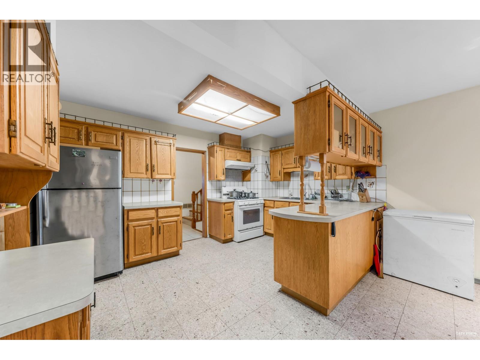 4938 Fulwell Street, Burnaby, British Columbia  V5G 1P2 - Photo 12 - R3072765