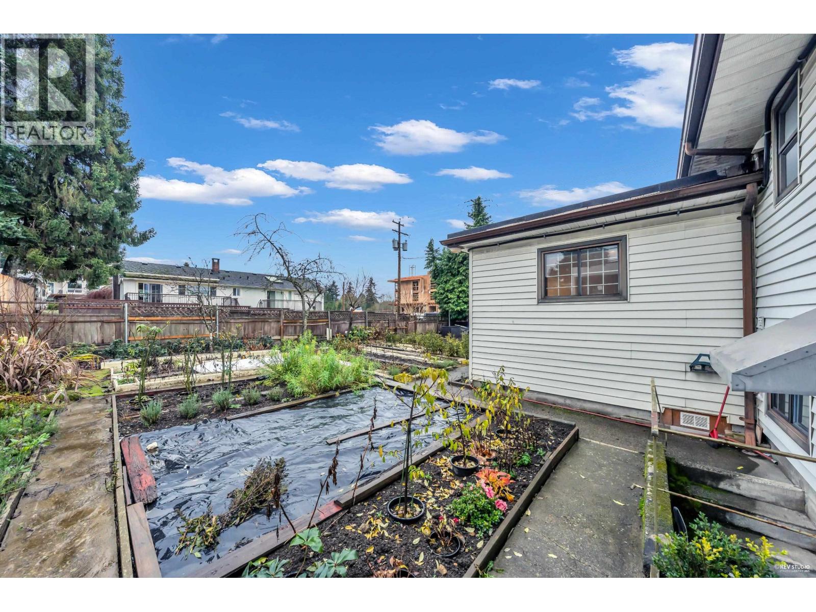 4938 Fulwell Street, Burnaby, British Columbia  V5G 1P2 - Photo 28 - R3072765