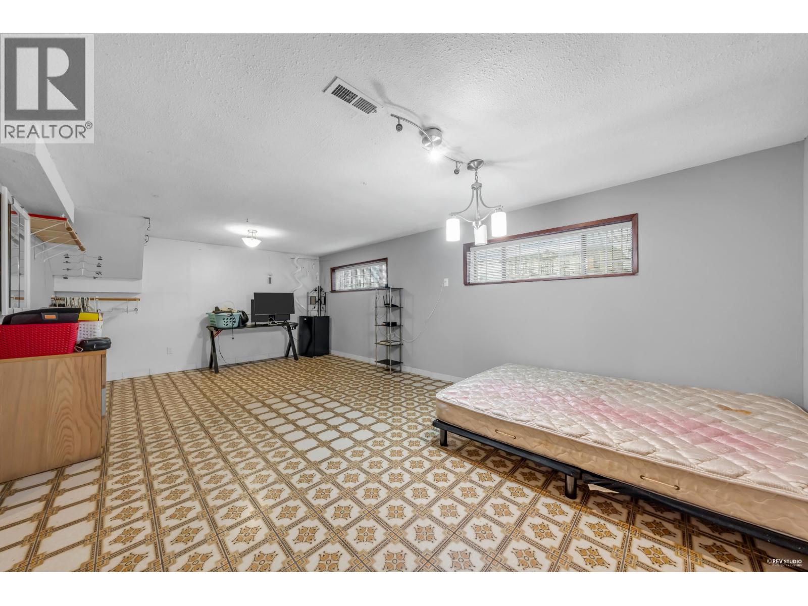 4938 Fulwell Street, Burnaby, British Columbia  V5G 1P2 - Photo 20 - R3072765