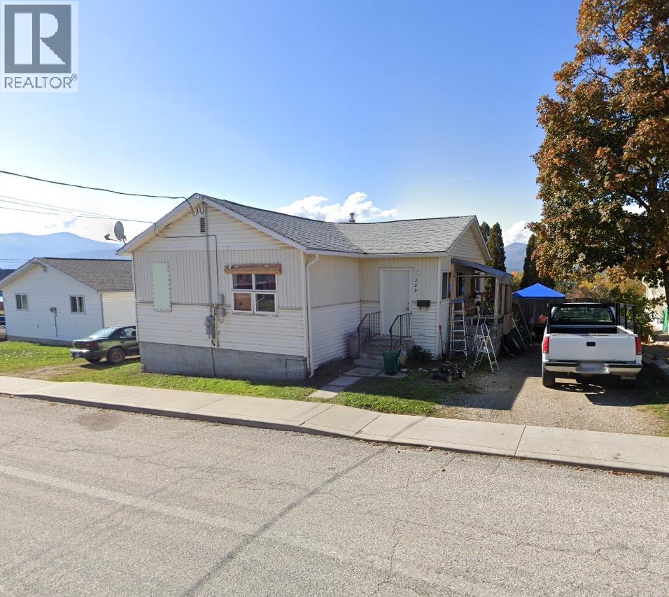 229 9TH  S Avenue, Creston, British Columbia