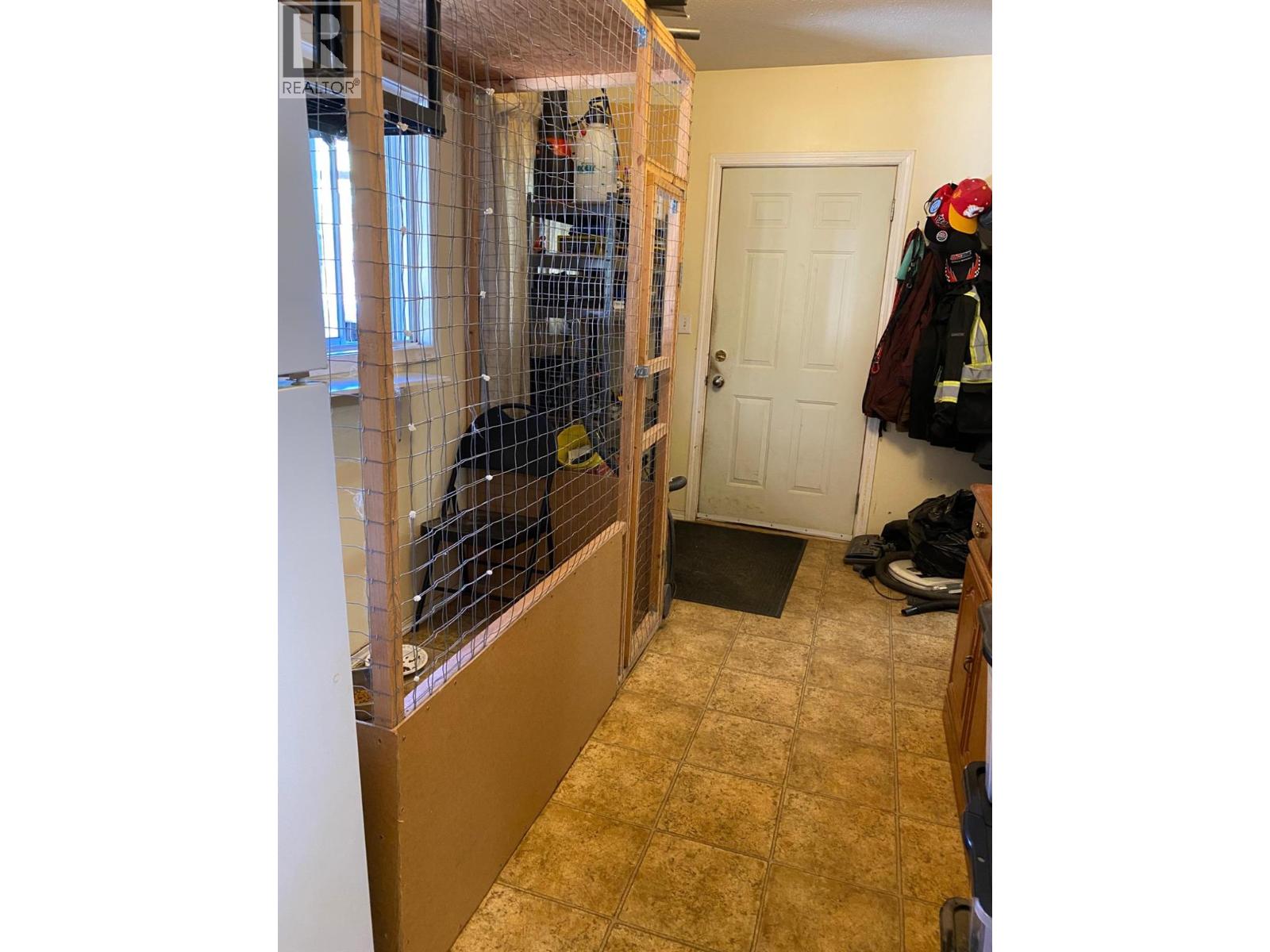 229 9th S Avenue, Creston, British Columbia V0B 1G3 - Photo 16 - 10364904