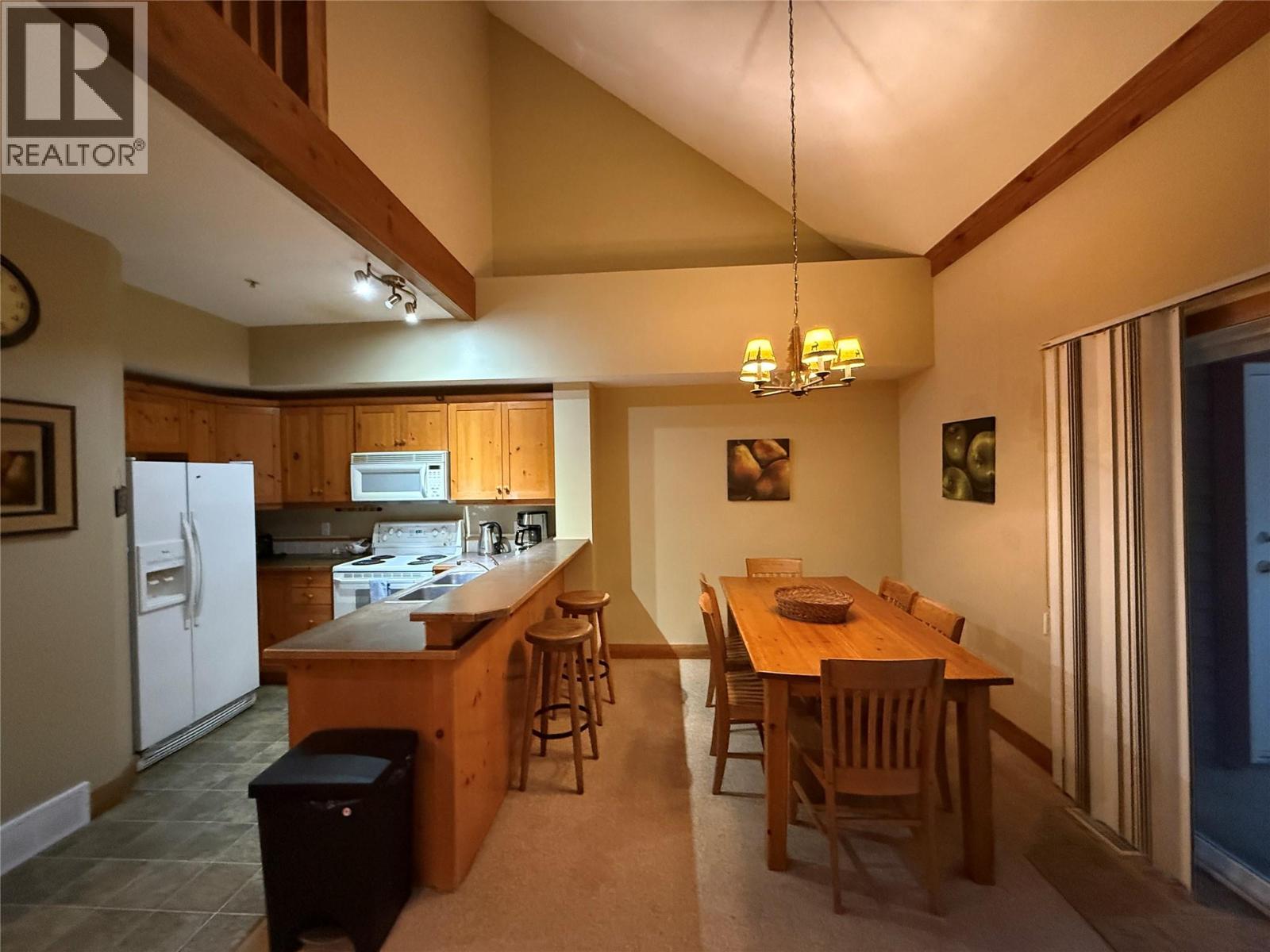 300 Stemwinder Drive Unit# 210, Kimberley, British Columbia V1A 2Y5 - Photo 4 - 10370356