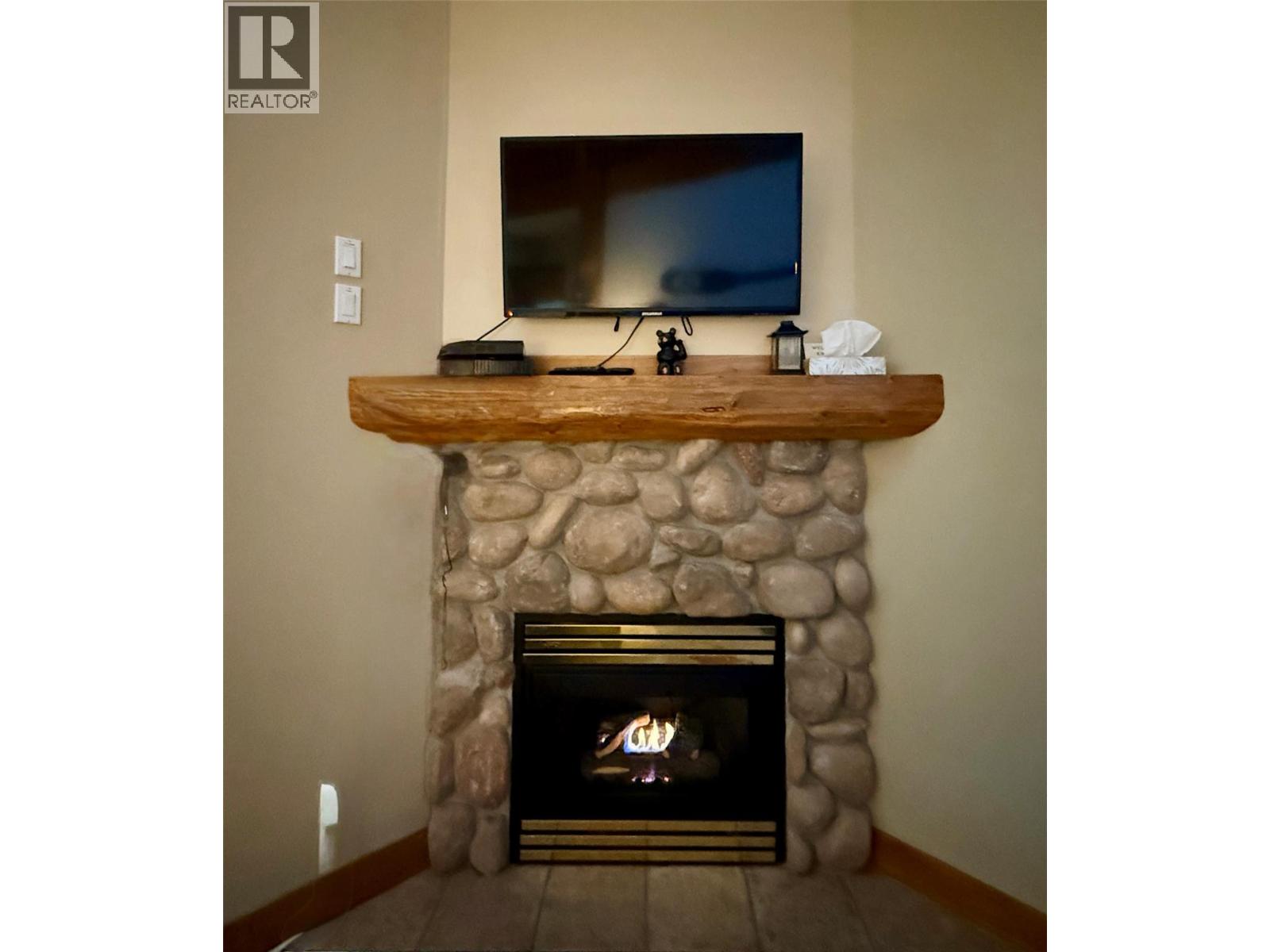 300 Stemwinder Drive Unit# 210, Kimberley, British Columbia V1A 2Y5 - Photo 11 - 10370356