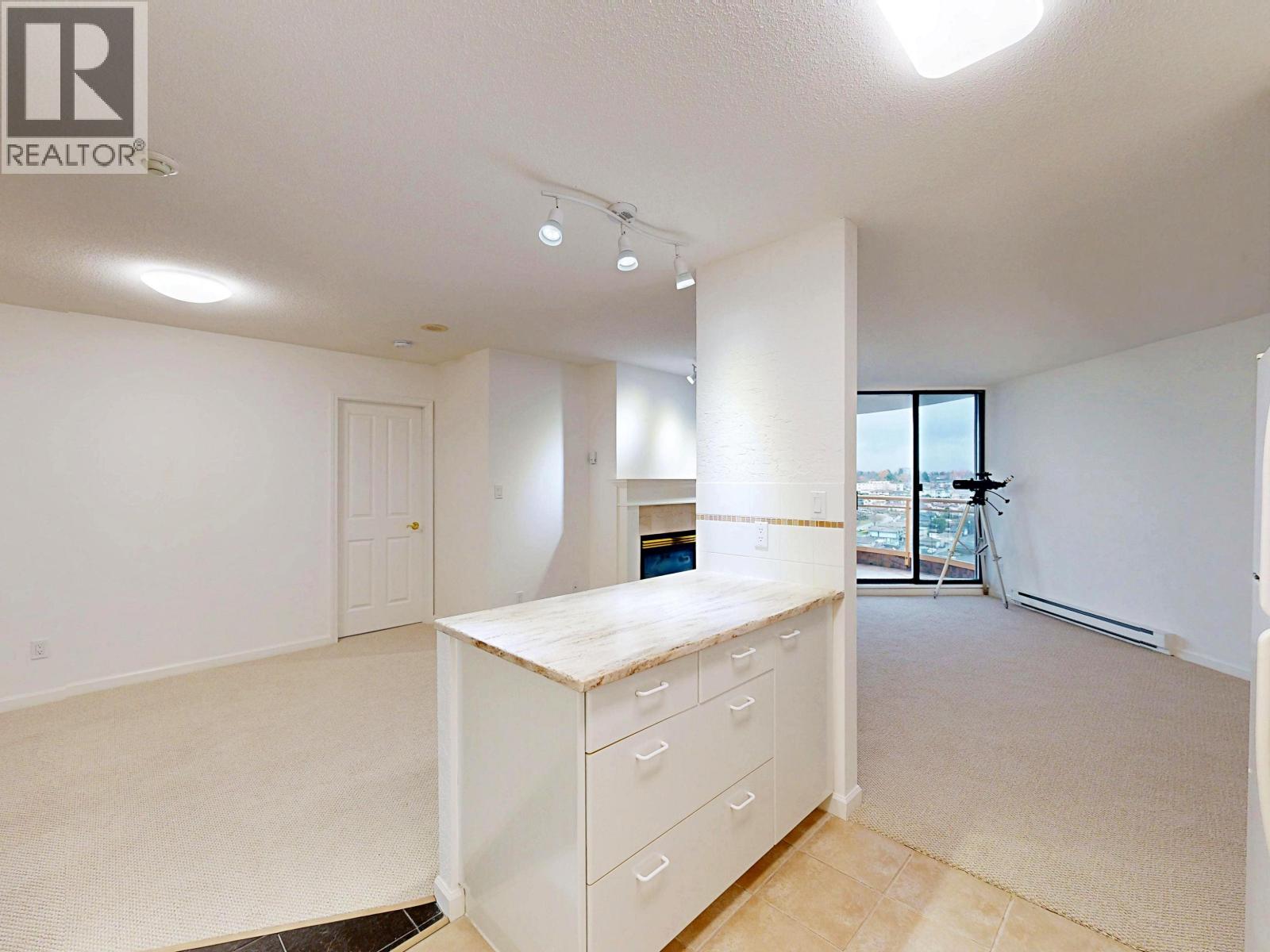 1607 4425 Halifax Street, Burnaby, British Columbia  V5C 6P2 - Photo 3 - R3072817