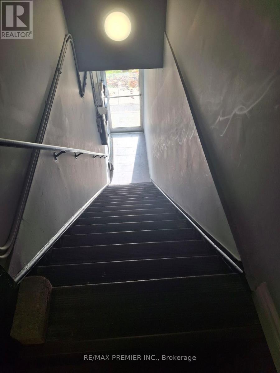 1 - 92 Wolfe Street, Oshawa, Ontario  L1H 3T6 - Photo 11 - E12611398