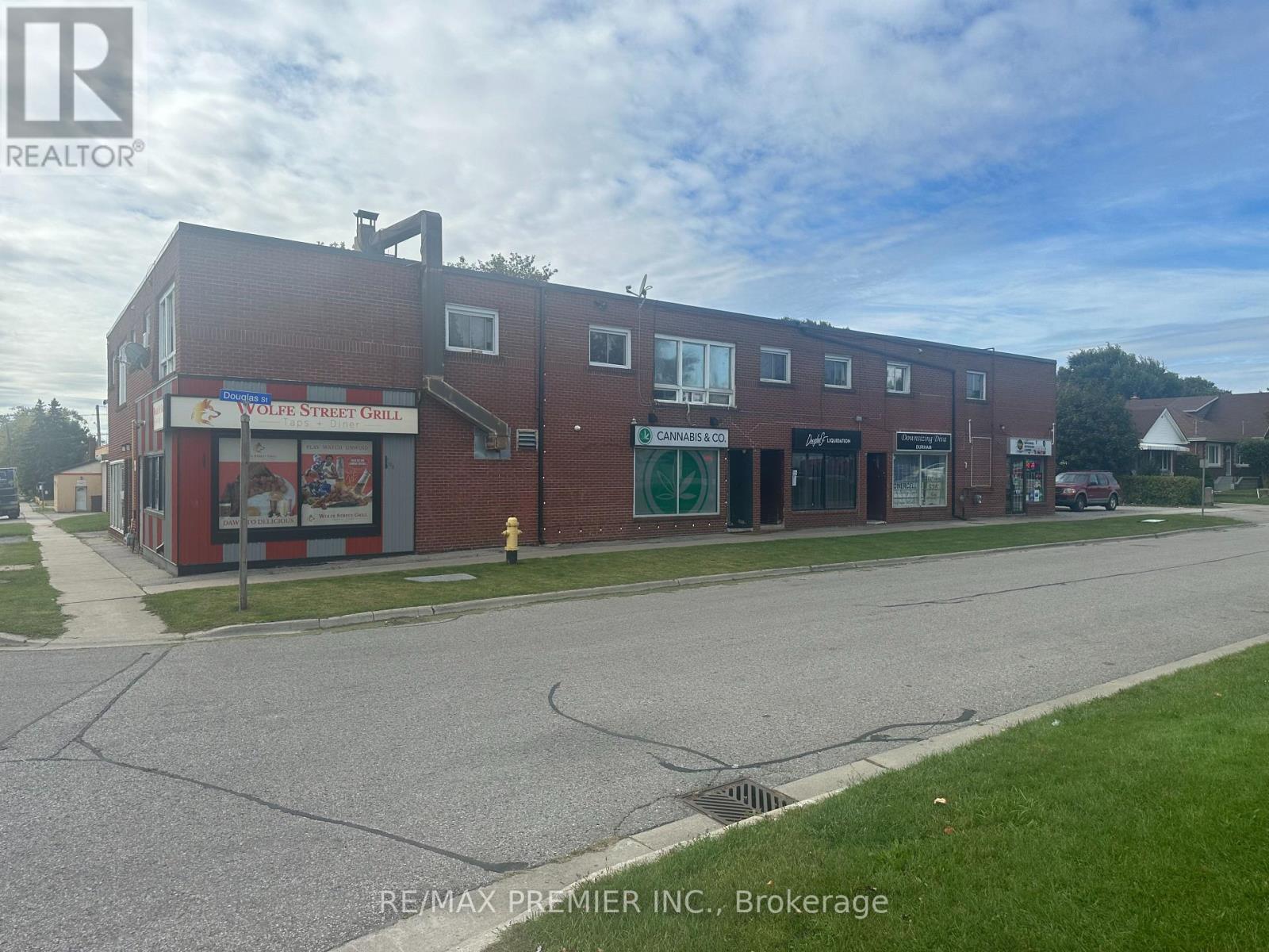 1 - 92 Wolfe Street, Oshawa, Ontario  L1H 3T6 - Photo 2 - E12611398