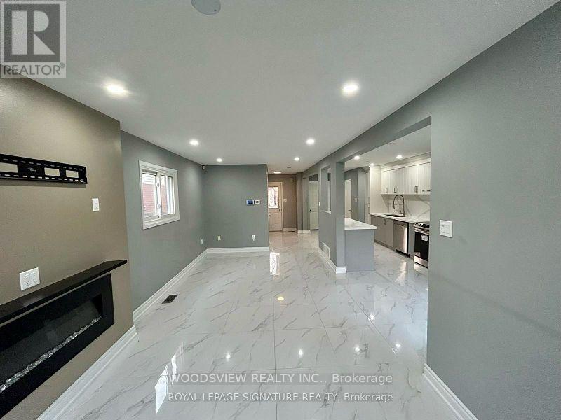 1176 Beaver Valley Crescent, Oshawa, Ontario  L1J 8N3 - Photo 3 - E12611400