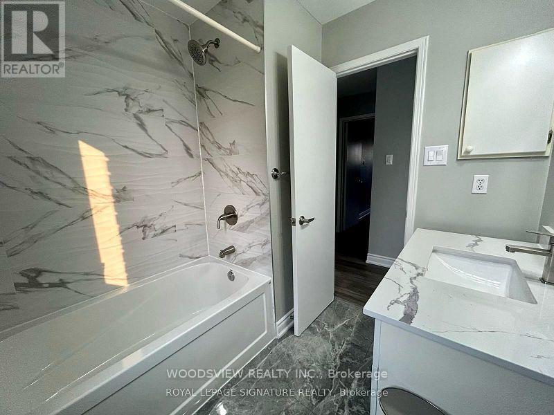 1176 Beaver Valley Crescent, Oshawa, Ontario  L1J 8N3 - Photo 8 - E12611400