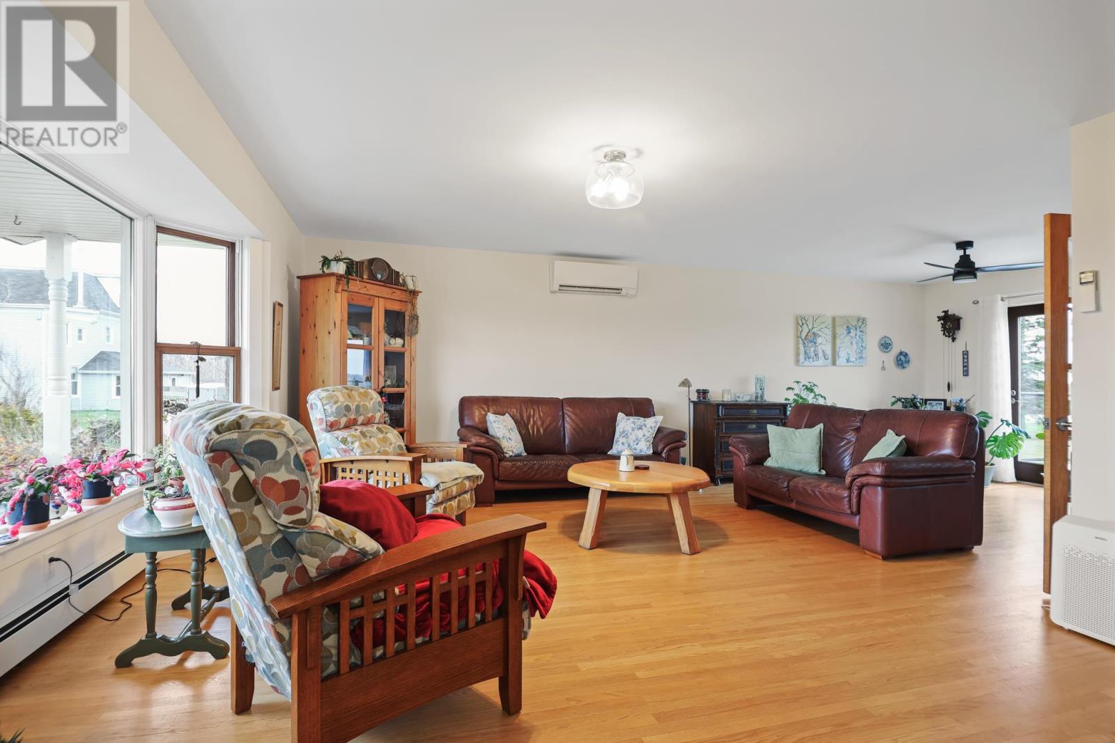 787 Route 25, York, Prince Edward Island C0A 1P0 - Photo 9 - 202529197