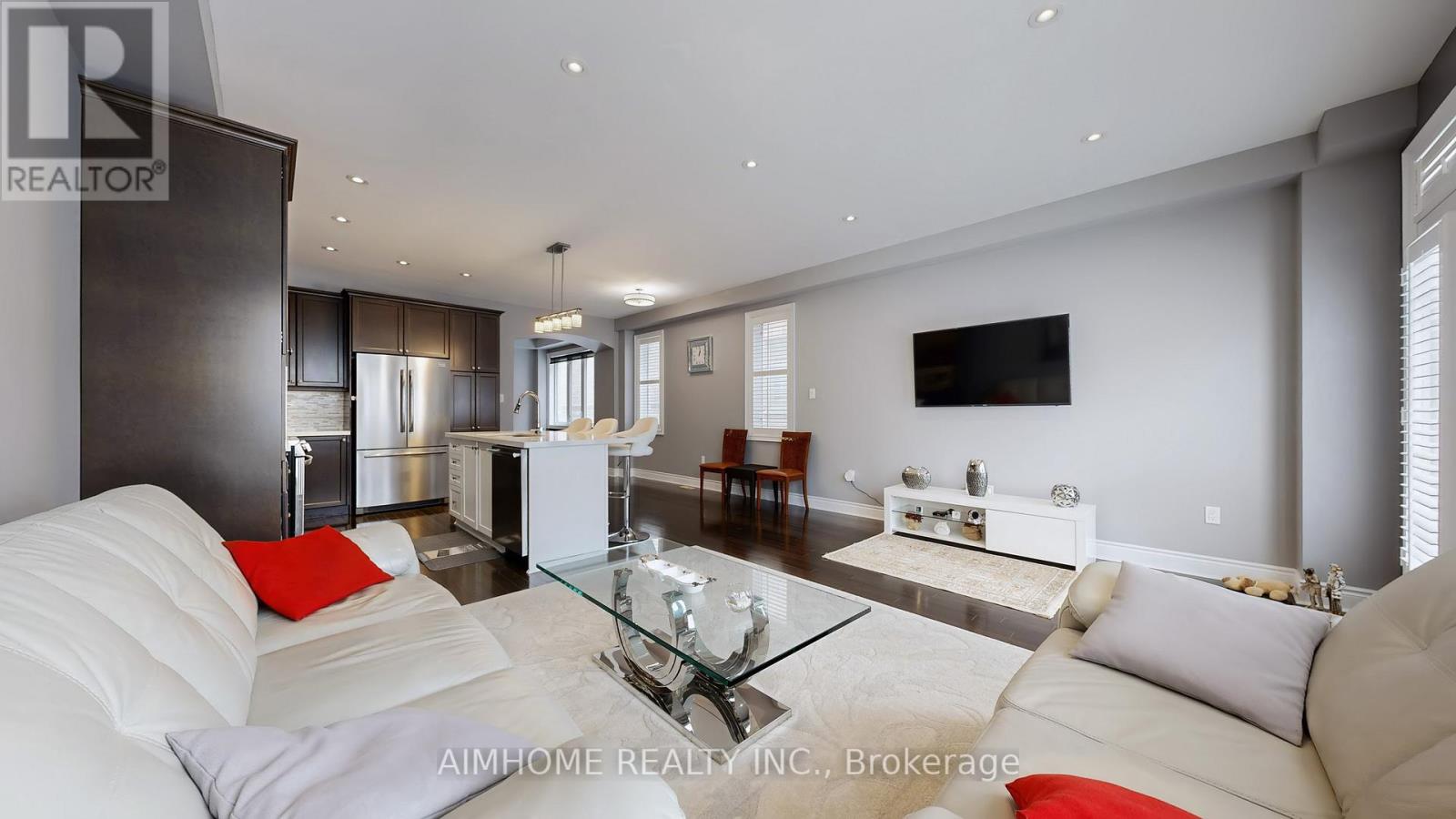 18 Bristlewood Crescent, Vaughan, Ontario  L4J 0H4 - Photo 7 - N12611370