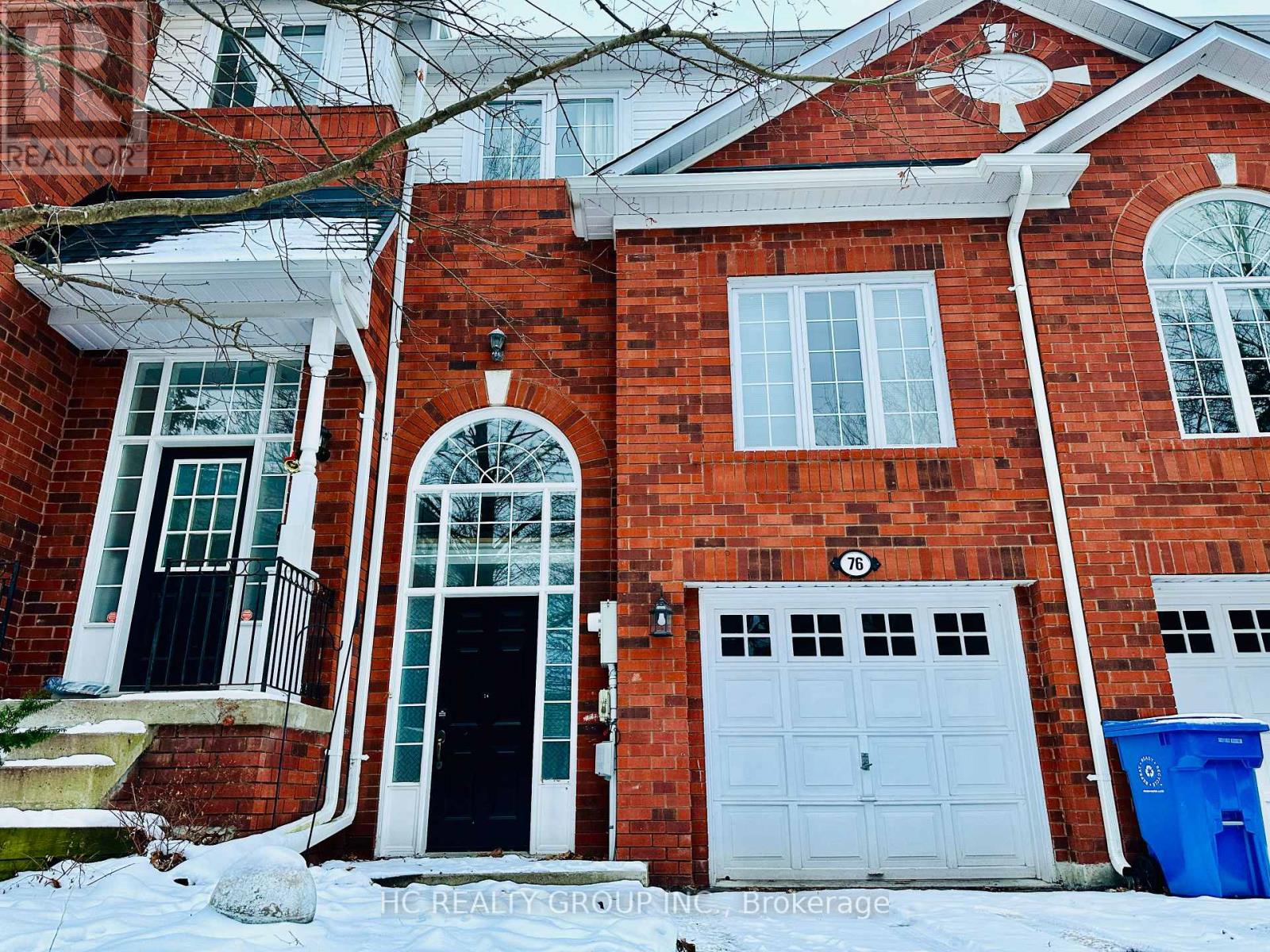 76 MOSAICS AVENUE, Aurora, Ontario