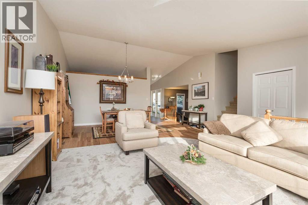 277 Coachwood Point W, Lethbridge, Alberta  T1K 6A4 - Photo 9 - A2239945