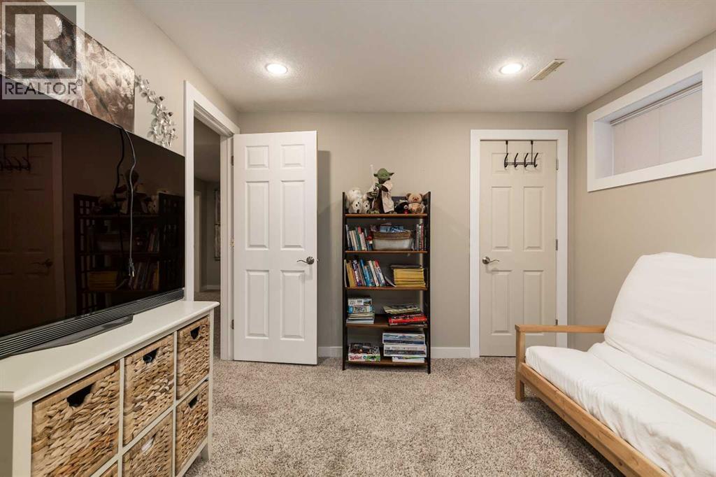 277 Coachwood Point W, Lethbridge, Alberta  T1K 6A4 - Photo 29 - A2239945