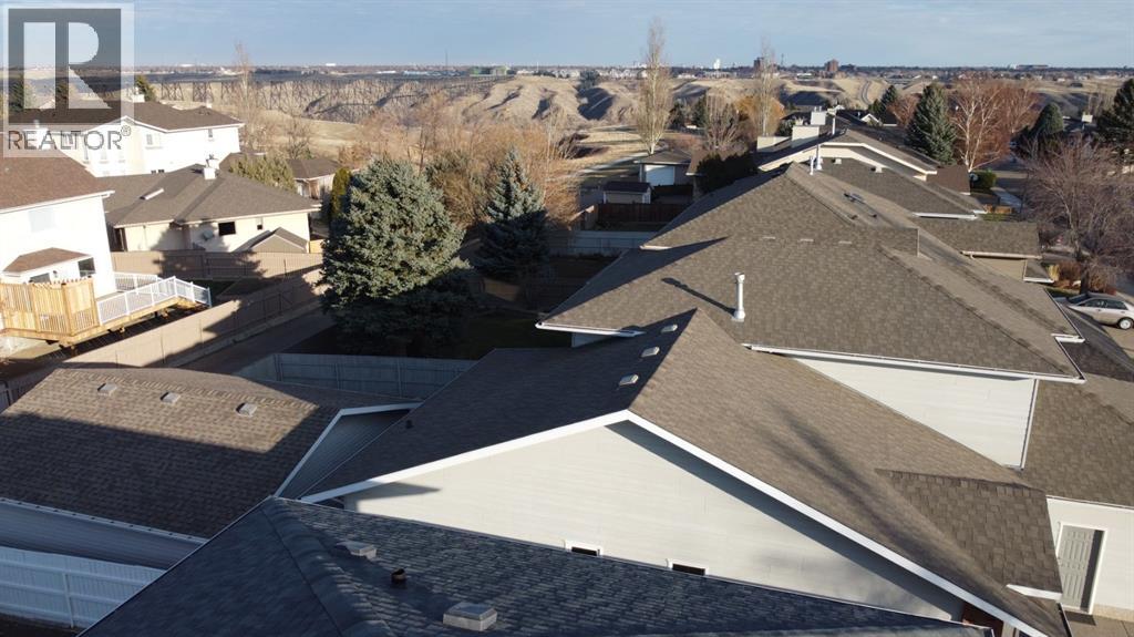 277 Coachwood Point W, Lethbridge, Alberta  T1K 6A4 - Photo 44 - A2239945