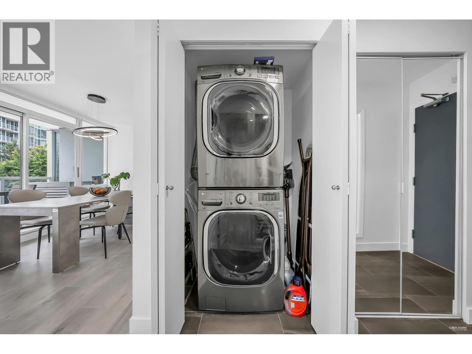 90x 1077 Marinaside Crescent, Vancouver, British Columbia  V5N 2T6 - Photo 16 - R3072797