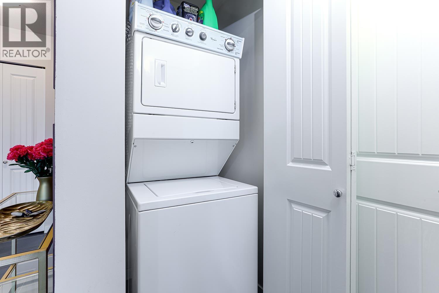 307 22290 North Avenue, Maple Ridge, British Columbia  V2X 8Z8 - Photo 23 - R3060612