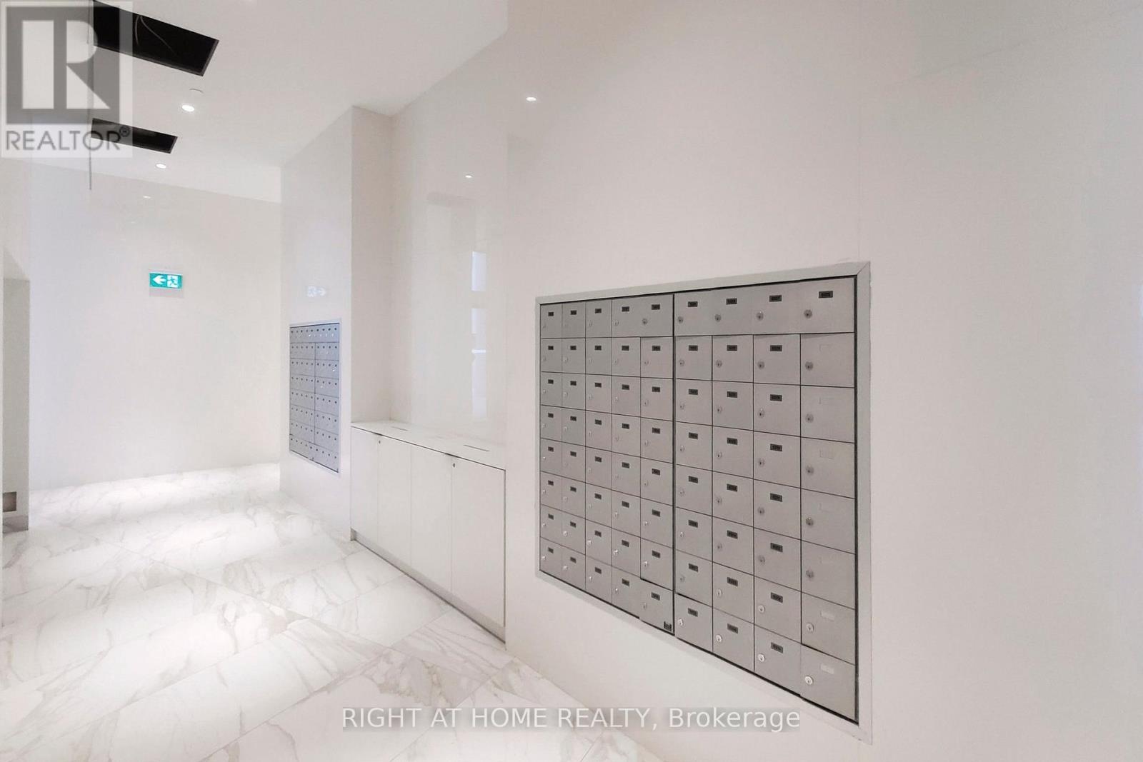 1908 - 3883 Quartz Road, Mississauga, Ontario  L5B 0M4 - Photo 13 - W12611404