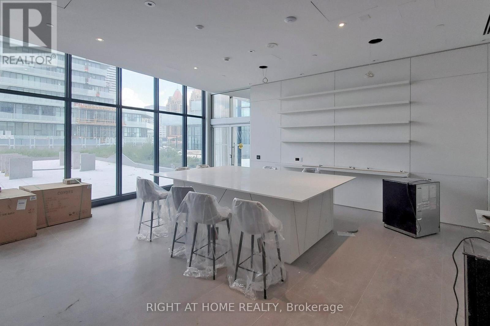 1908 - 3883 Quartz Road, Mississauga, Ontario  L5B 0M4 - Photo 14 - W12611404