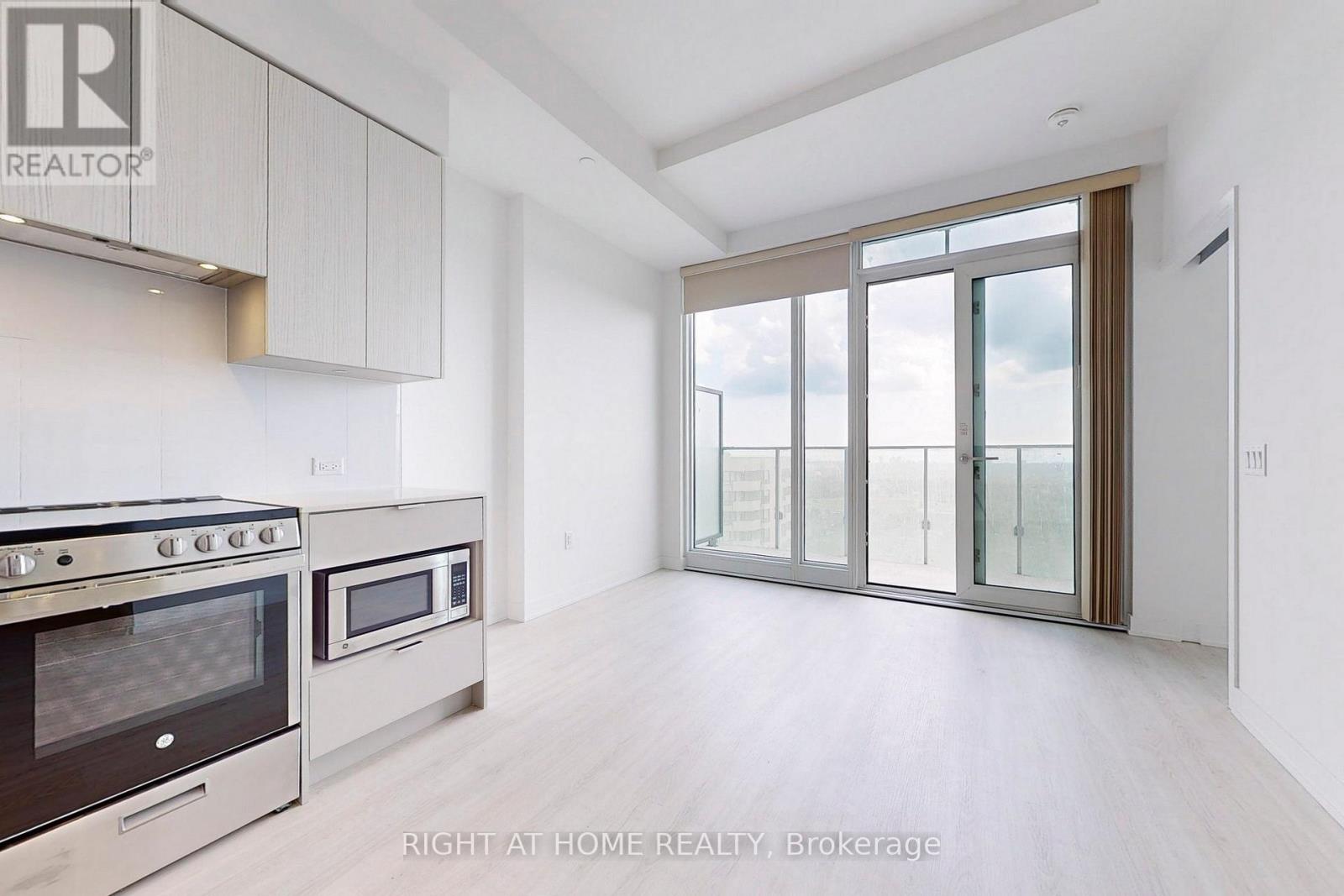 1908 - 3883 Quartz Road, Mississauga, Ontario  L5B 0M4 - Photo 5 - W12611404