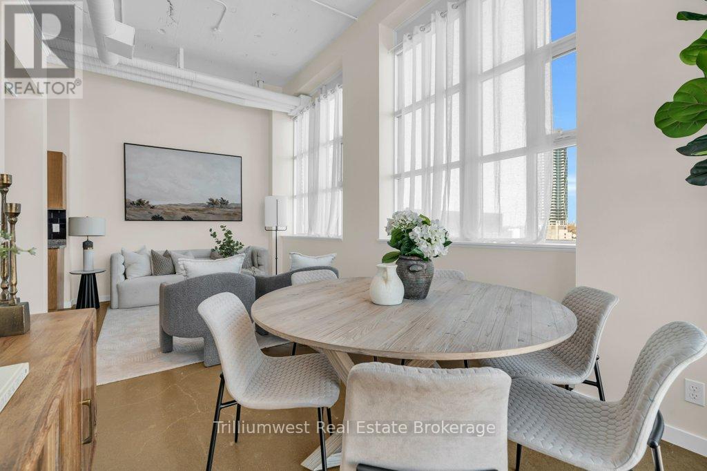 524 - 410 King Street W, Kitchener, Ontario  N2G 1C3 - Photo 3 - X12611428