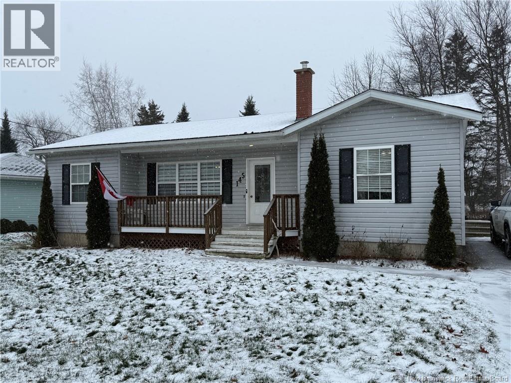 145 Eastwood Drive, Woodstock, New Brunswick  E7M 1P7 - Photo 1 - NB131013