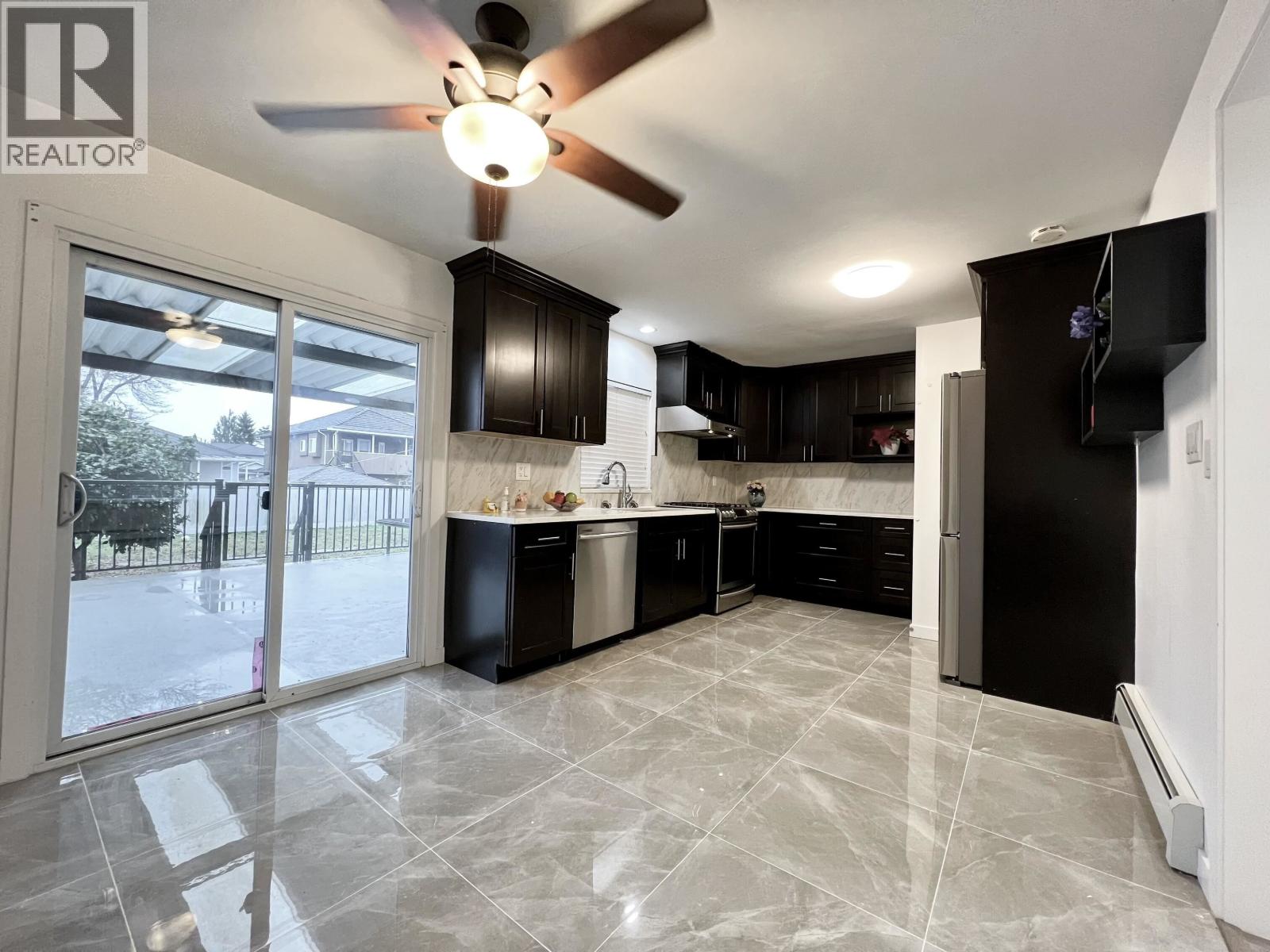 7768 18th Avenue, Burnaby, British Columbia  V3N 1J2 - Photo 7 - R3068083