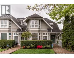 <div class="price">$1,748,000</div> 4 233 E 6th Street, North Vancouver<br><div style="margin-bottom:8px;"><small>Royal Pacific Lions Gate Realty Ltd.</small></div><div class='bed_bath'>3 Bed | 3 Bath</div>
