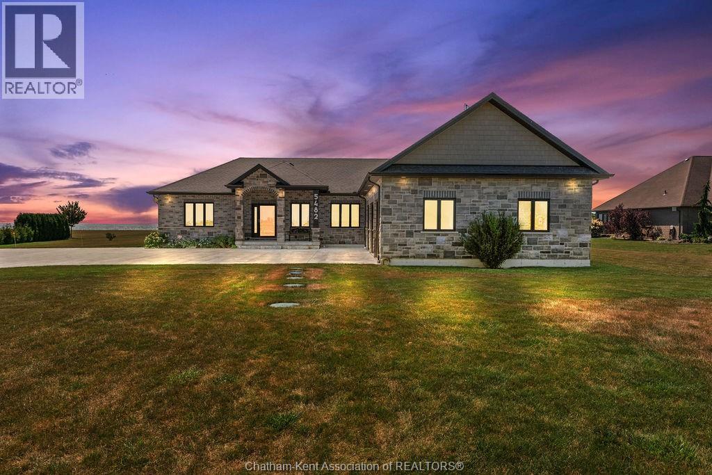 MLS# 25031403: 5482 Talbot TRAIL, Merlin, Canada