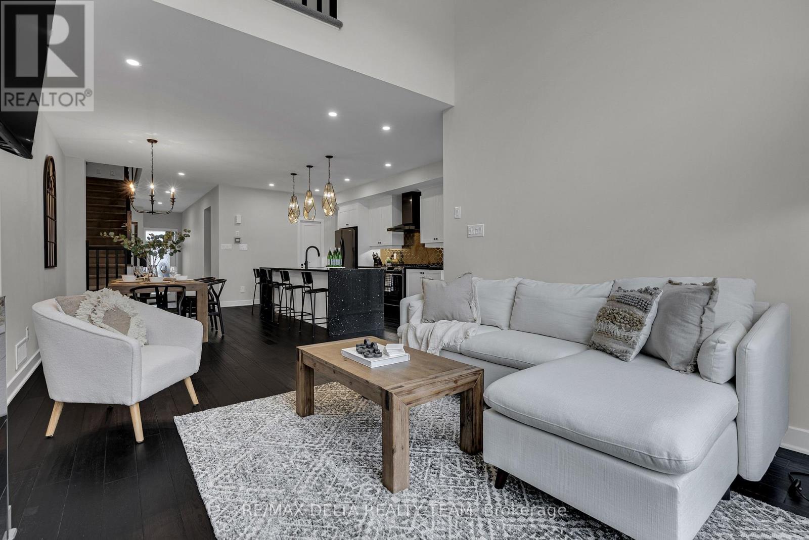 476 Trident Mews, Ottawa, Ontario  K1T 0T2 - Photo 14 - X12611460