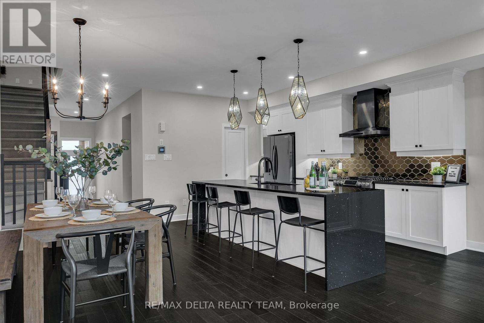 476 Trident Mews, Ottawa, Ontario  K1T 0T2 - Photo 9 - X12611460