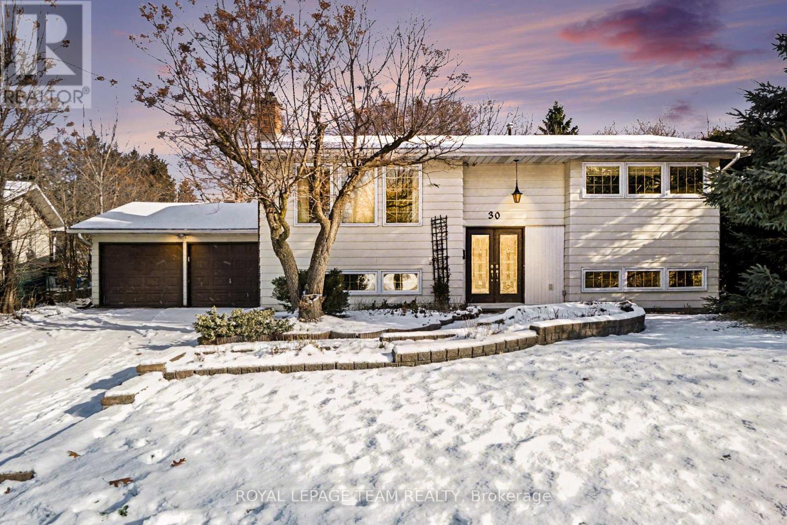 30 Juniper Court, Ottawa, Ontario  K2E 5M6 - Photo 1 - X12611468