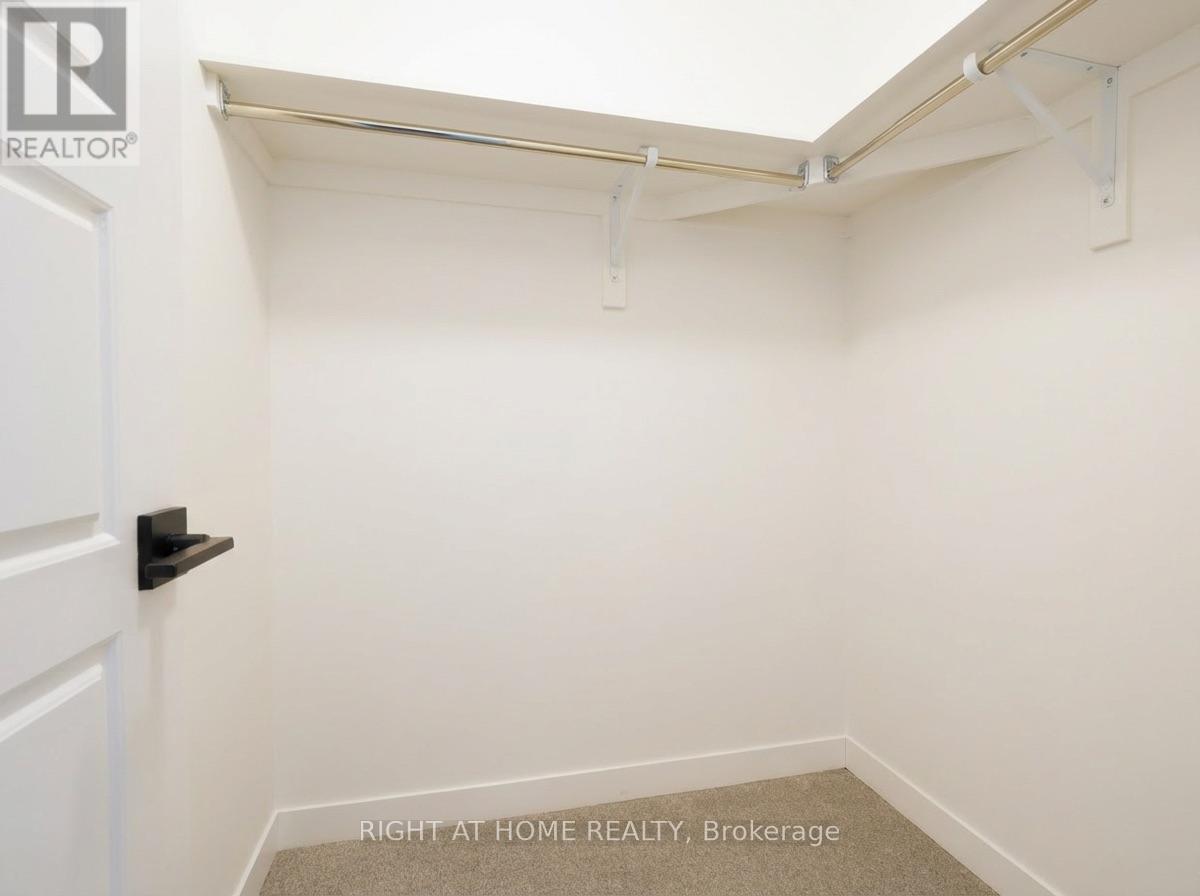 425 Mortar Terrace, Ottawa, Ontario  K2W 0N8 - Photo 25 - X12611478