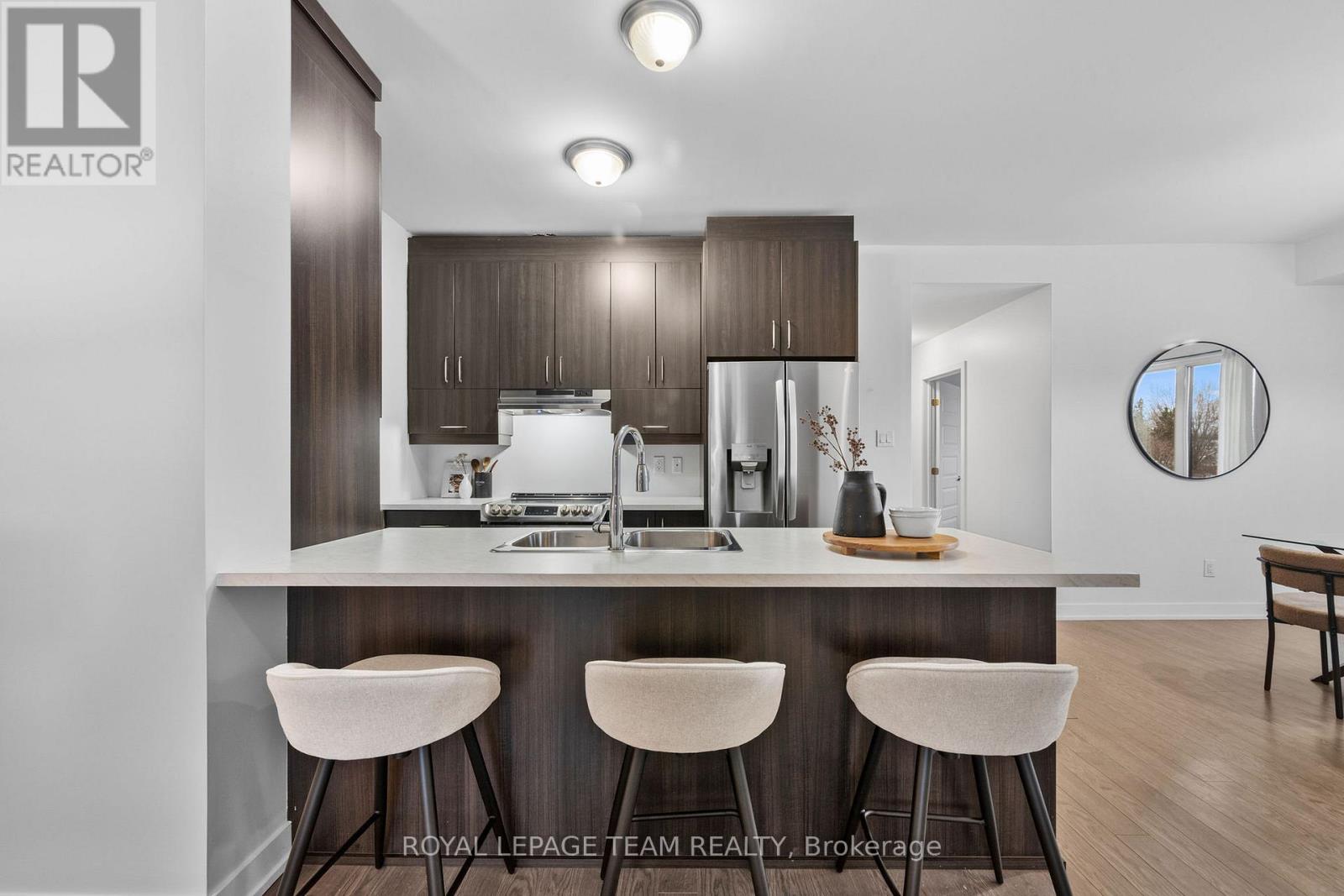 6 - 251 Capri Avenue, Russell, Ontario K0A 1W0 - Photo 10 - X12611466