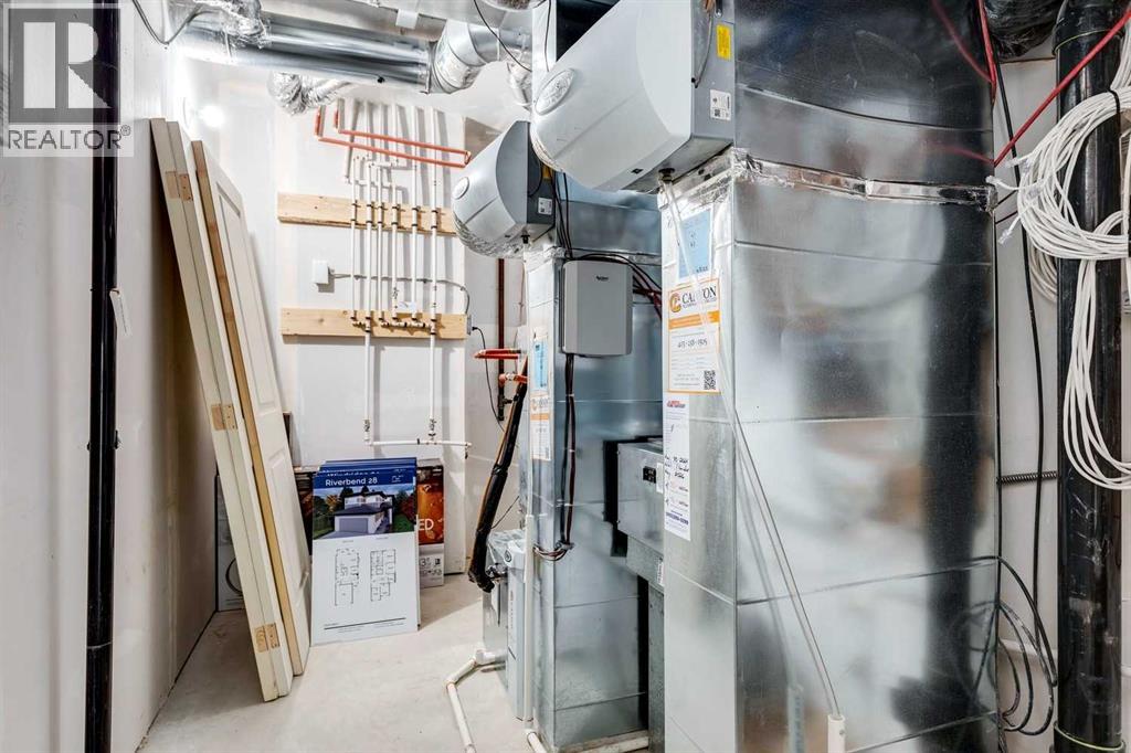 136 Wolf Hollow Manor Se, Calgary, Alberta  T2X 5R9 - Photo 34 - A2264875