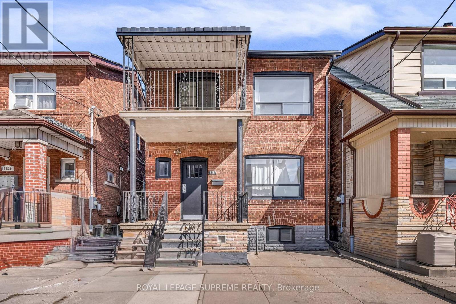 1837 DUFFERIN STREET, Toronto, Ontario