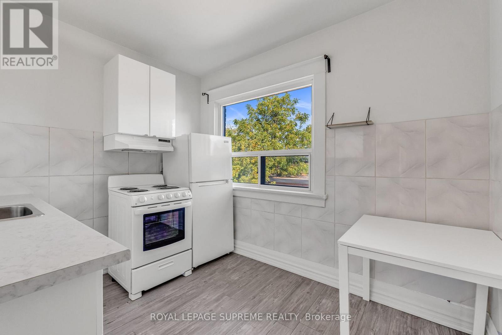 1837 Dufferin Street, Toronto, Ontario M6E 3P5 - Photo 21 - C12611444